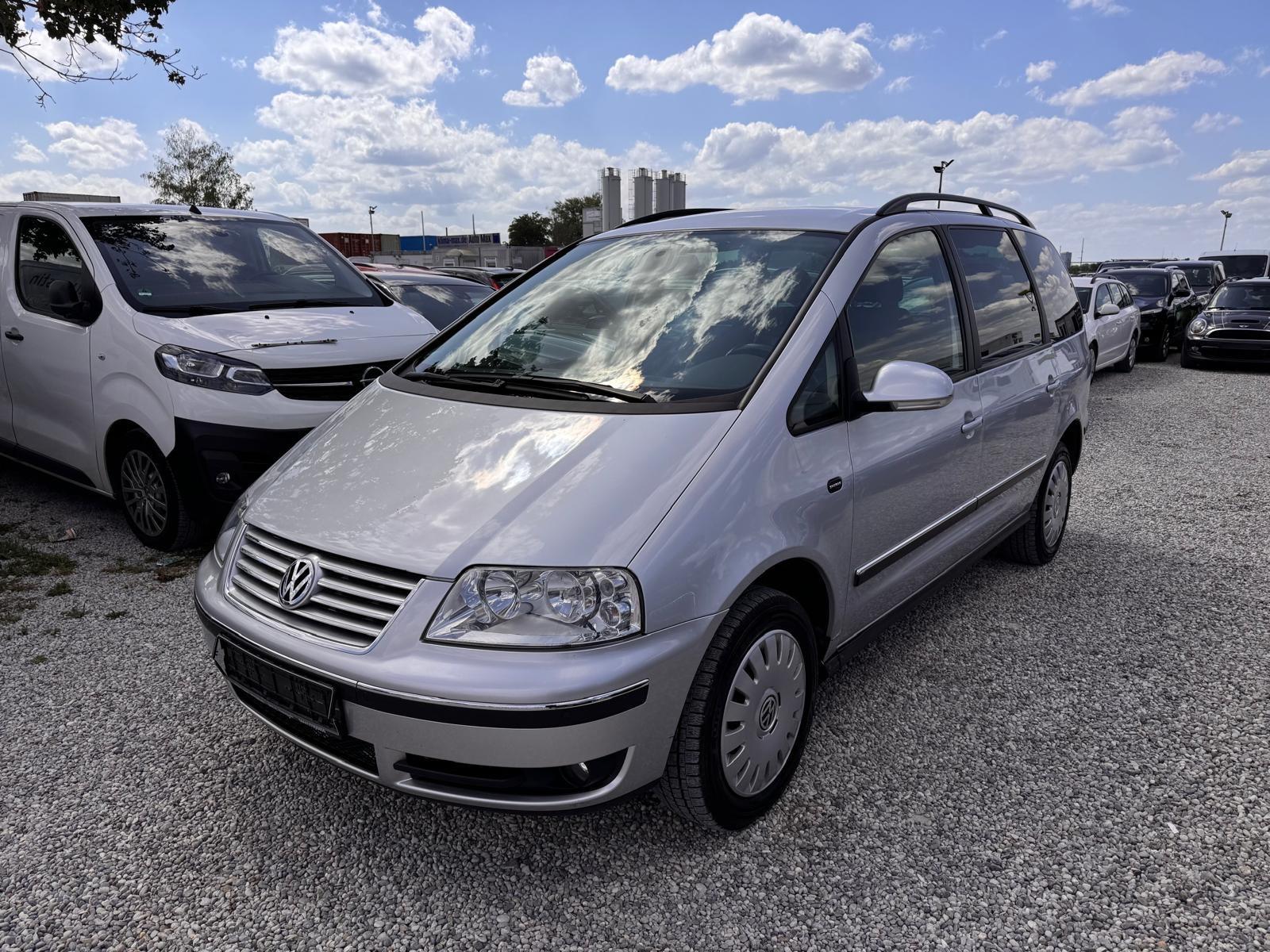 Volkswagen *Sharan*1.9TDI*Automatik*Navi*Klima*6-Sitze*