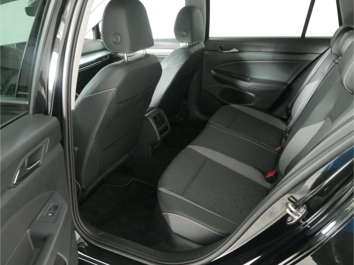 Volkswagen Golf Variant 1.5 TSI Goal 6-Gg. NAV/LED/AHK/RFK, миниатюра 13