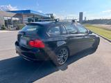 BMW 320d Touring / Top gepflegt / Tüv 05/27 - BMW 320 aus 2010: Kombi, 320d