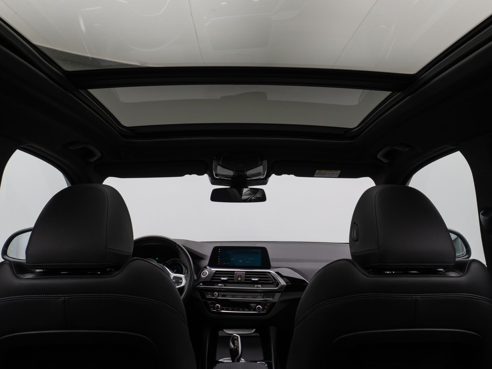 Fahrzeugabbildung BMW X3 xD30e Panorama DAB HiFi Leder M Sport 20Zoll