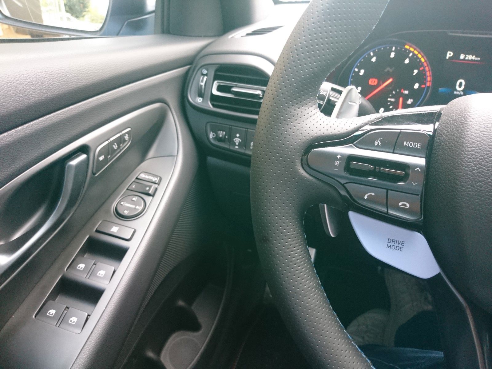 Fahrzeugabbildung Hyundai i30 N Performance 8-DCT Navi Komfortp. Assistenz