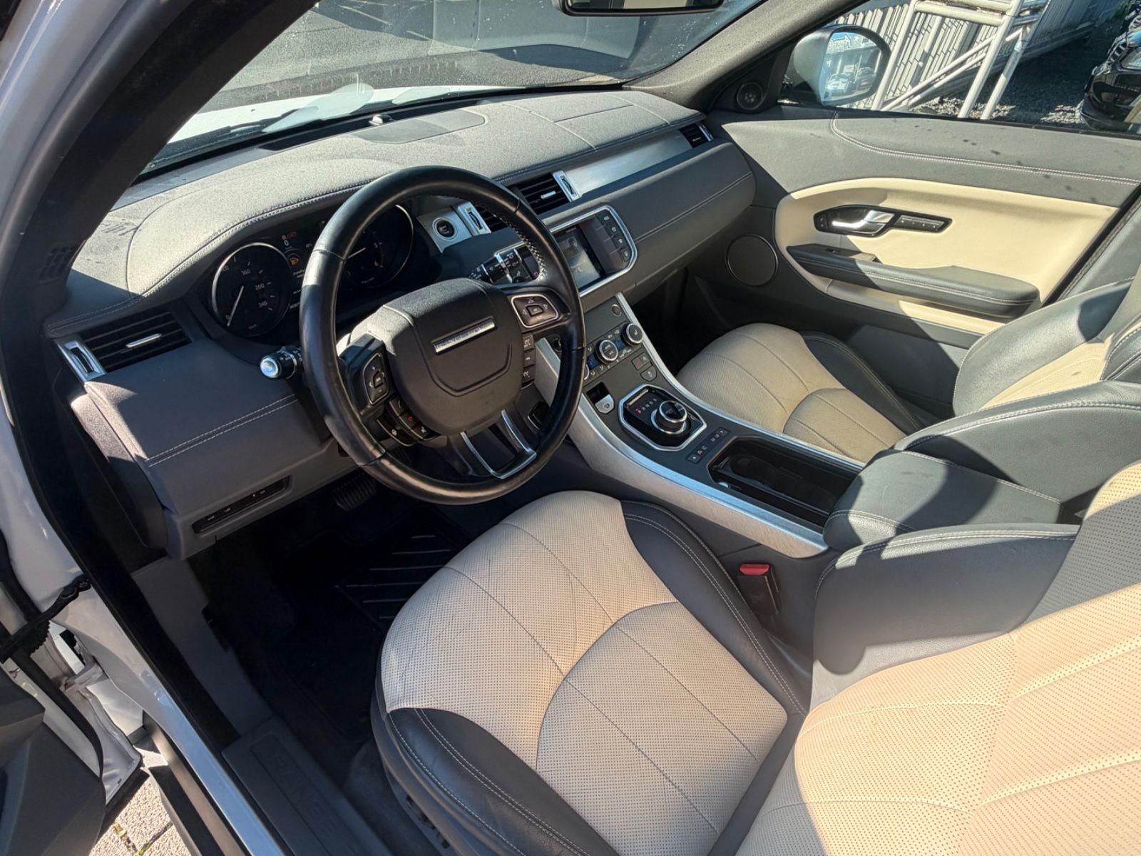 Land Rover Range Rover Evoque 2.0d SE Dynamic/Leder/Pano.