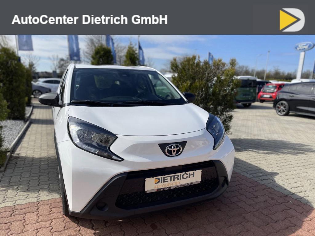 Toyota Aygo X 1.0 FLA 72PS 5-Gang *ACC,Klima,Radio*