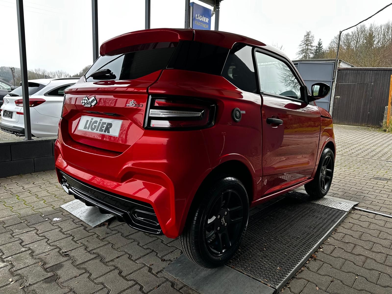 Ligier JS 50 Select E5+ Servo | Multimedia-Pack |MJ2026