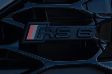 2025 AUDI RS6 — миниатюра 23