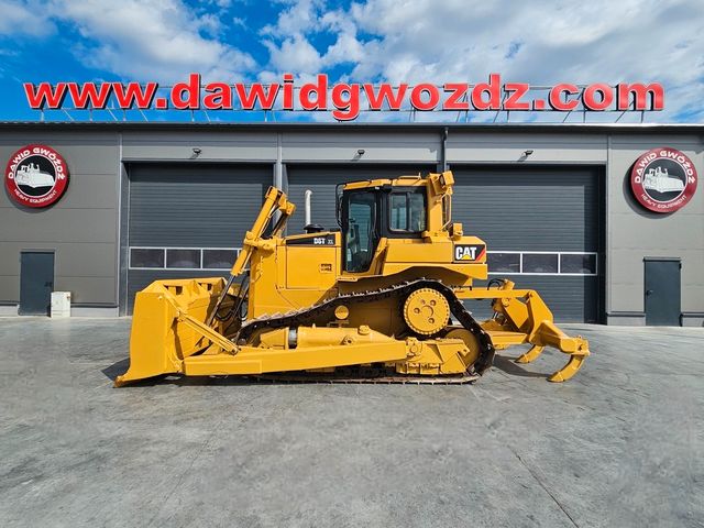 CAT D6T XL