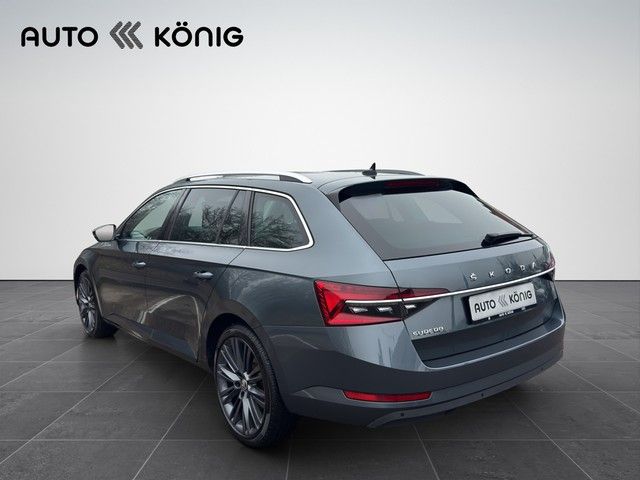 Fahrzeugabbildung SKODA Superb Combi Style 2.0 TDI 147 kW *AHK*