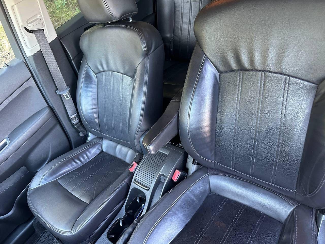 Chevrolet Orlando 2013 — photo 9