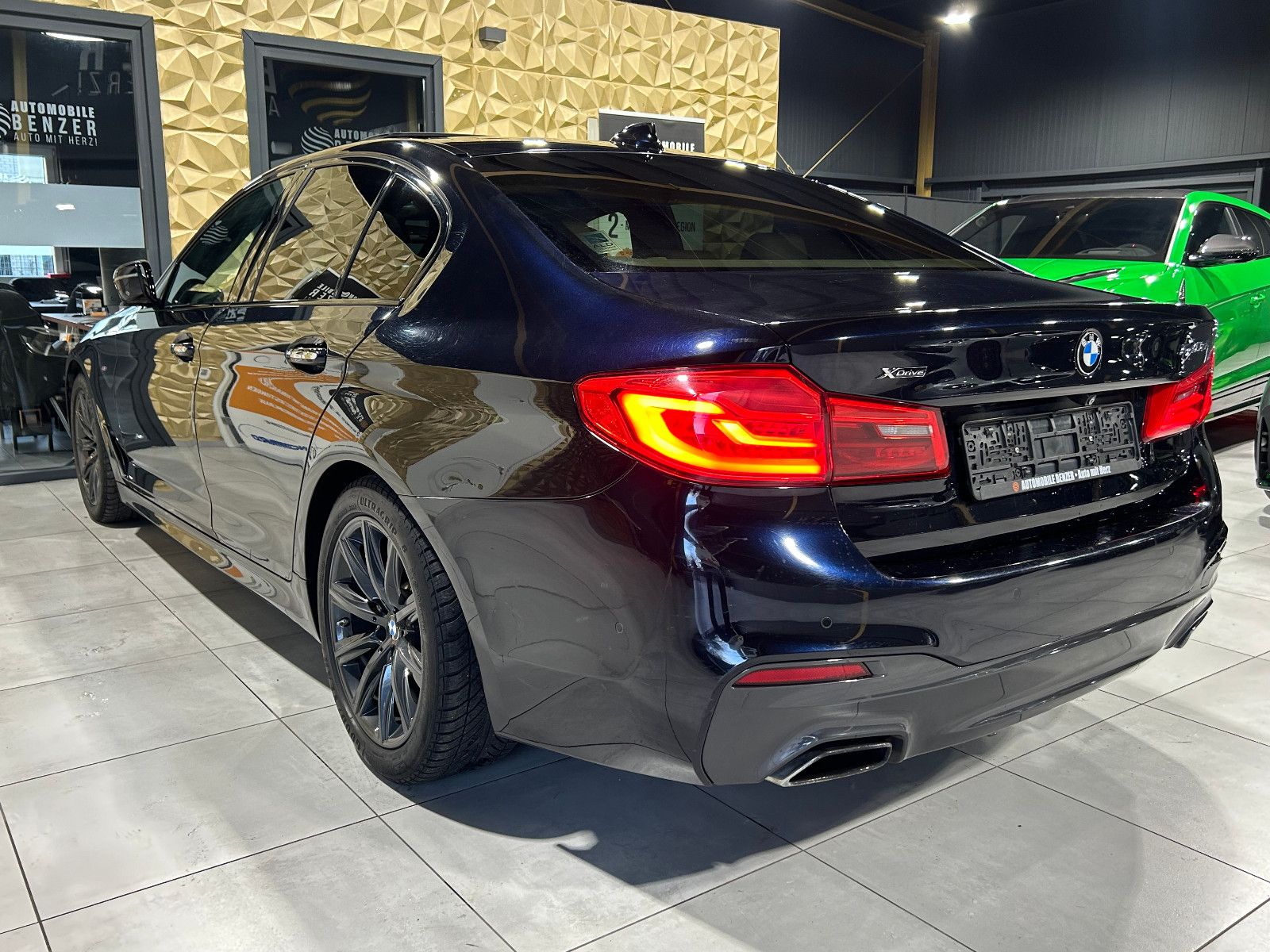 Fahrzeugabbildung BMW 540 d xDrive M Sport/PANO/360°/MEMORY/8-FACH