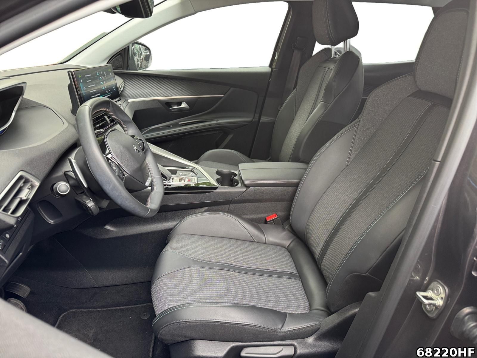 Fahrzeugabbildung Peugeot 3008 Allure 1.6 Hybrid 225 Allure*NAVI*PDC*SHZ*