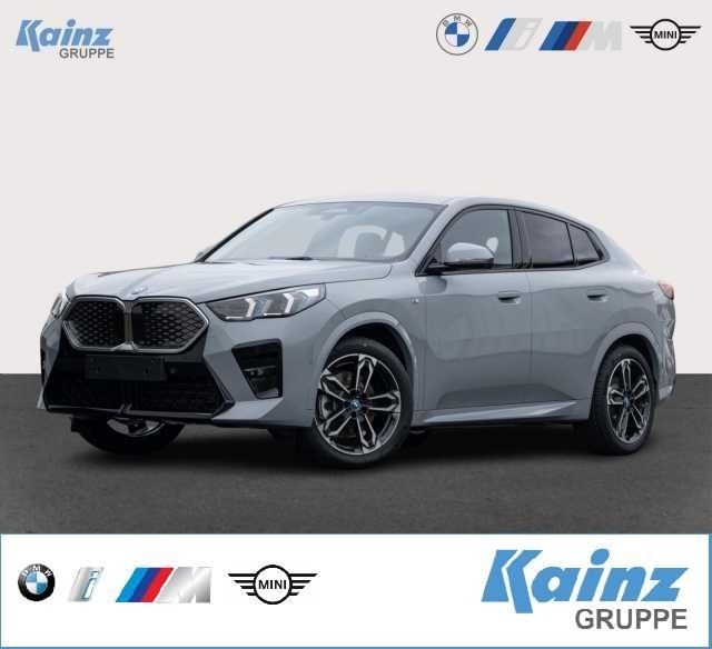 BMW iX2 xDrive30e M Sport Innovation H&K foto 1
