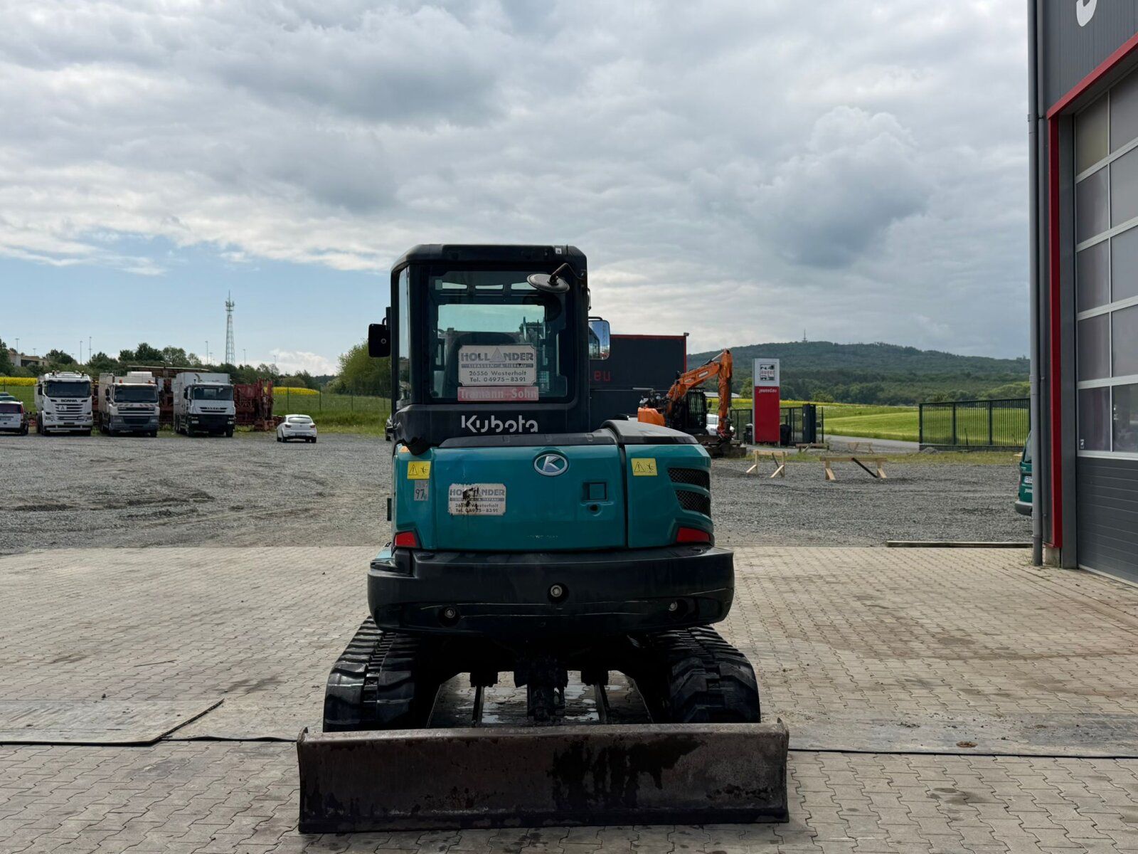Fahrzeugabbildung Kubota KX057-4 Minibagger / Planierschild / Schaufel