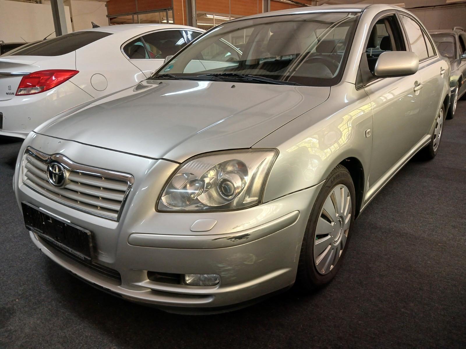 Toyota Avensis 2.4 Executive AUTOMATIK KLIMA SHZ TEMPOM