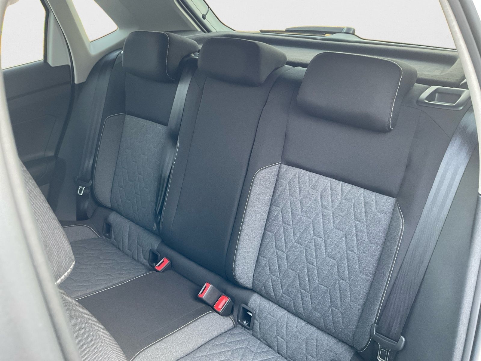 Volkswagen Polo - Bild 13