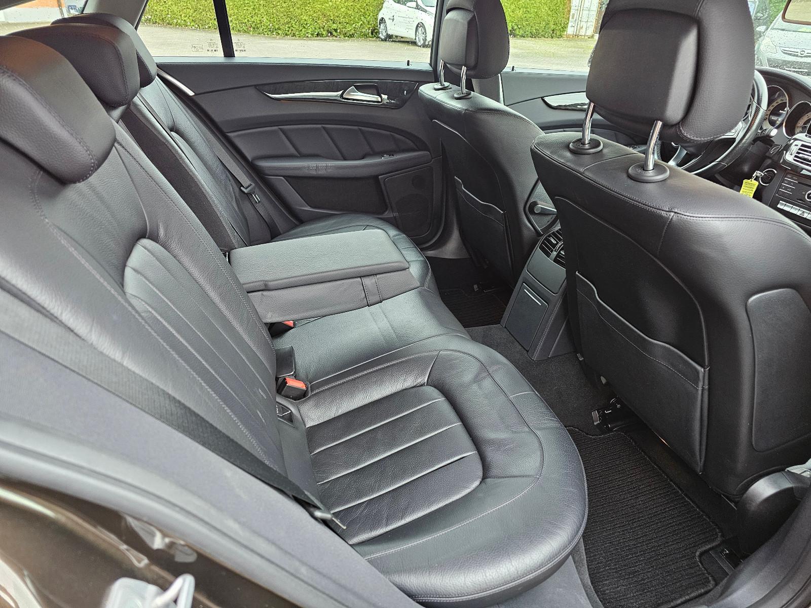Mercedes-Benz CLS 350 Shooting Brake BlueTec MultibeamLED,AHK