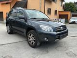 Toyota RAV 4 2.0-l-VVT-i 4x4 Cross Sport - gebrauchte Toyota RAV 4 aus dem Jahr 2008