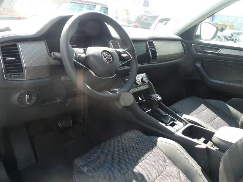 Fahrzeugabbildung SKODA Kodiaq 2.0 TDI SCR DSG STYLE *AHK*NAV*KAM*LED*