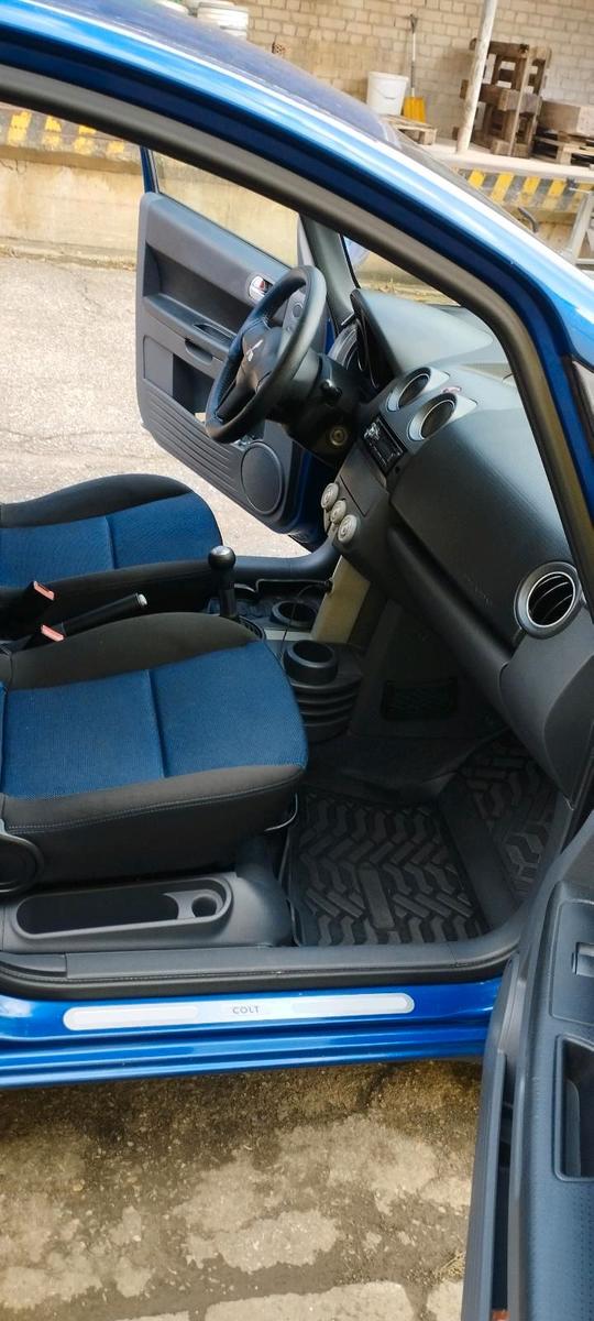 Mitsubishi Colt 2006 — photo 12