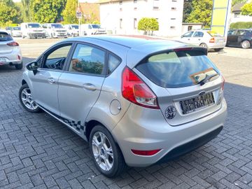 Bild 6 Ford FIESTA TREND KLIMA EFH WINDSCHUTZSCHEIBE BEHEIZT