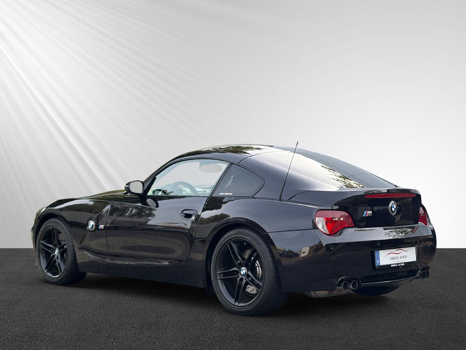 BMW Z4 M Coupé 3.2 343 ch • Boîte manuelle 6 • Sièges Sport M & chauffants - Régulateur • Cuir • GPS