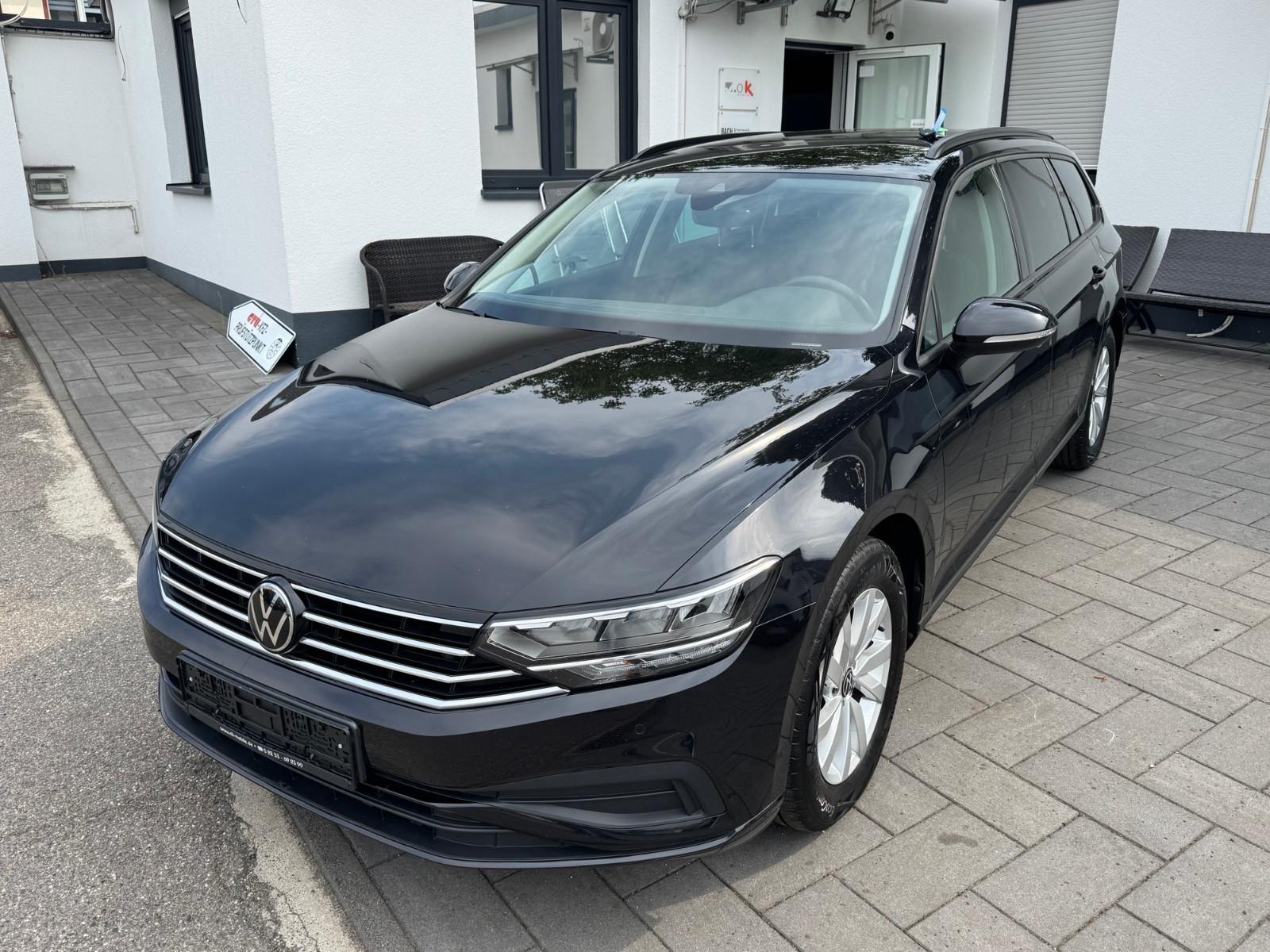 Volkswagen Passat Variant ACC KLIMAAUT. LED KAMERA