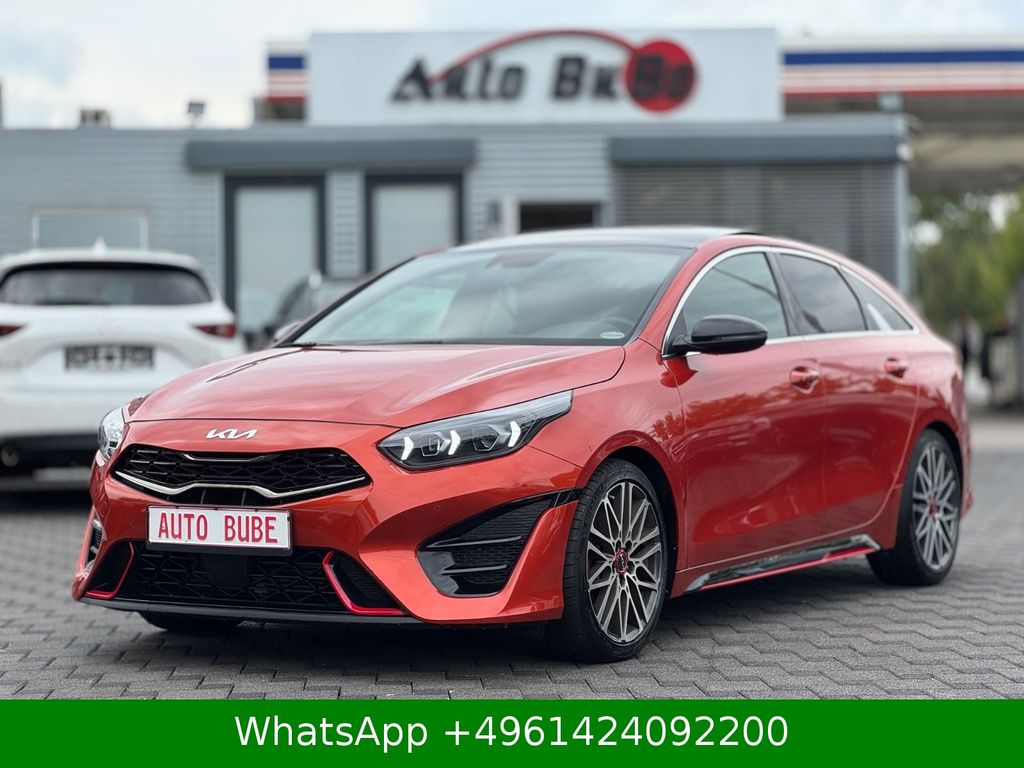 Kia pro cee'd / ProCeed