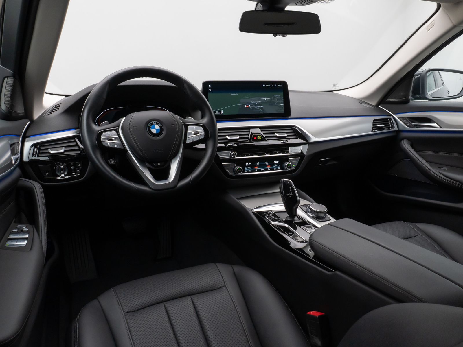 Fahrzeugabbildung BMW 520d xD ACC H/K Kamera Alarm DAB Leder 18Zoll