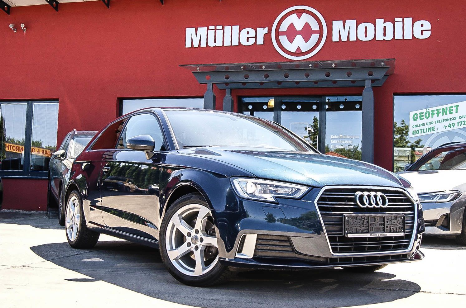 Fahrzeugabbildung Audi A3 30 TFSi SPORT S-tronic XENON NAVIGATION PDC