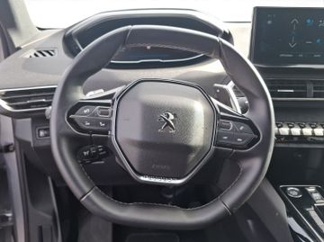 Peugeot 5008 Allure Pack 1.2 136 Kam.+KeyLess+LED+Navi