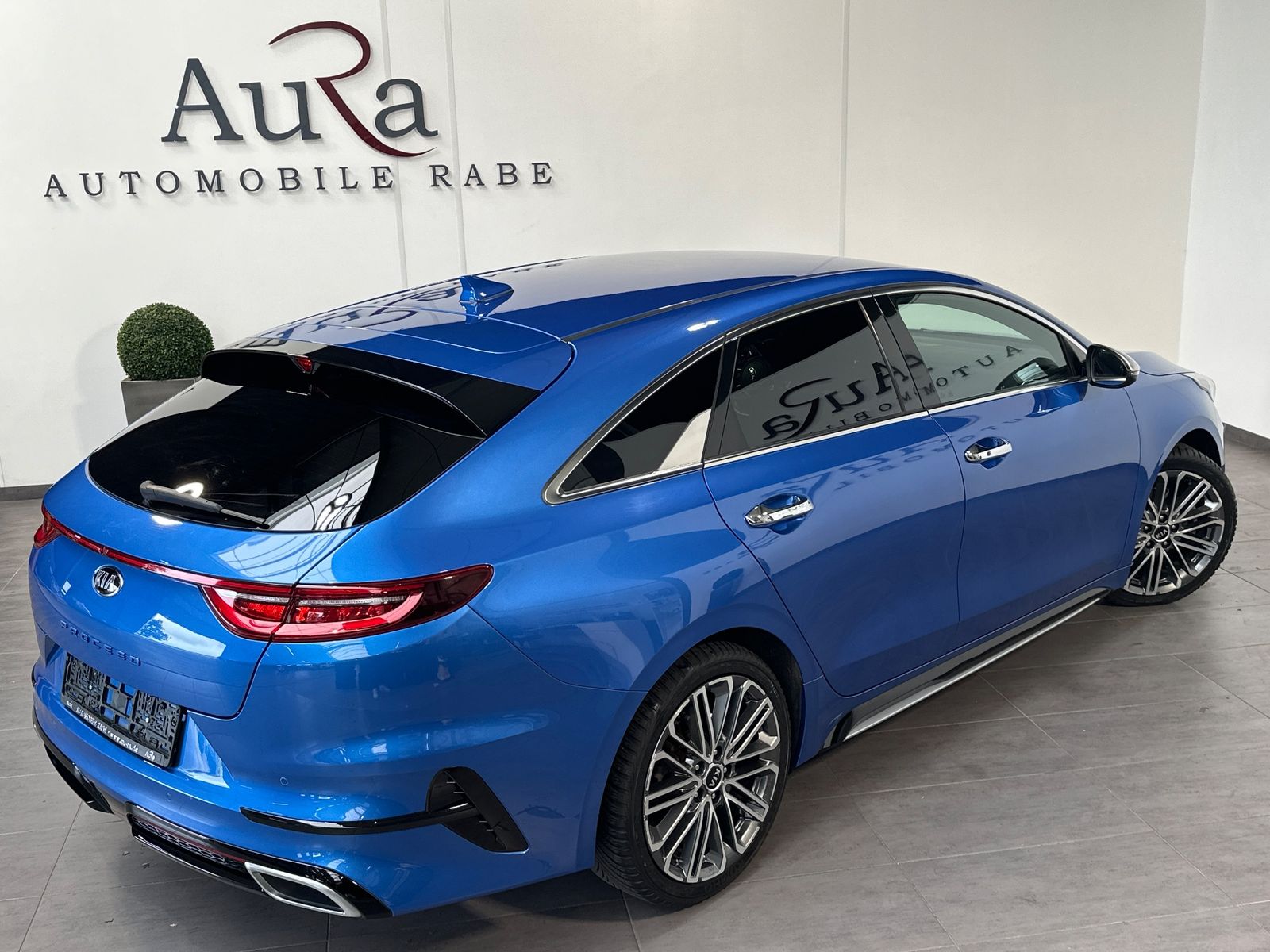 Fahrzeugabbildung Kia ProCeed 1.5 T-GDI DCT GT Line NAV+LED+ACC+KAM