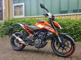KTM Duke 125 Kundendienst neu & Tieferlegung  - Offers