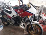 Honda VF 750 F Oldtimer - HONDA OLDTIMER