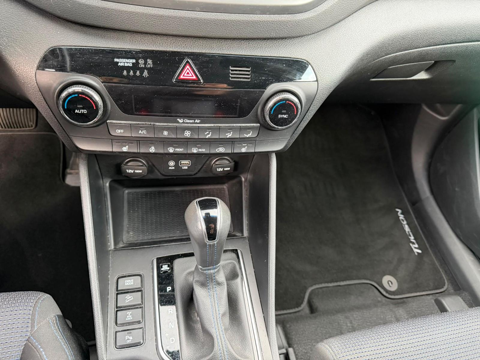 Hyundai Tucson Intro Edition 4WD 1.HAND*LED*NAVI*TOTW