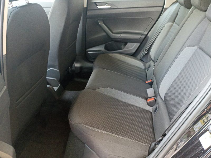 Fahrzeugansicht 16 Fahrzeugabbildung Volkswagen Polo 1.0 TSI Life