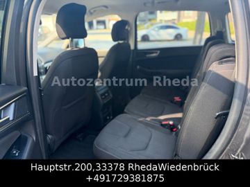 Ford S-Max - 9