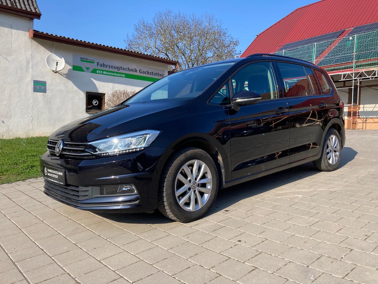Volkswagen Touran 1.5 TSI ACT OPF DSG*7-Sitzer*LED*Navi*SHZ