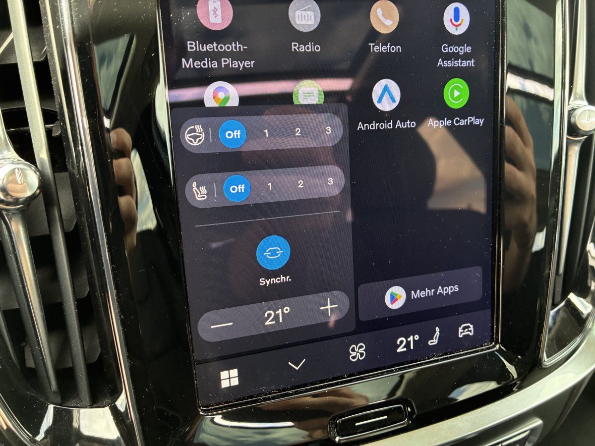 Volvo V60 B4 Plus Dark PANO HUD MEMORY foto 15