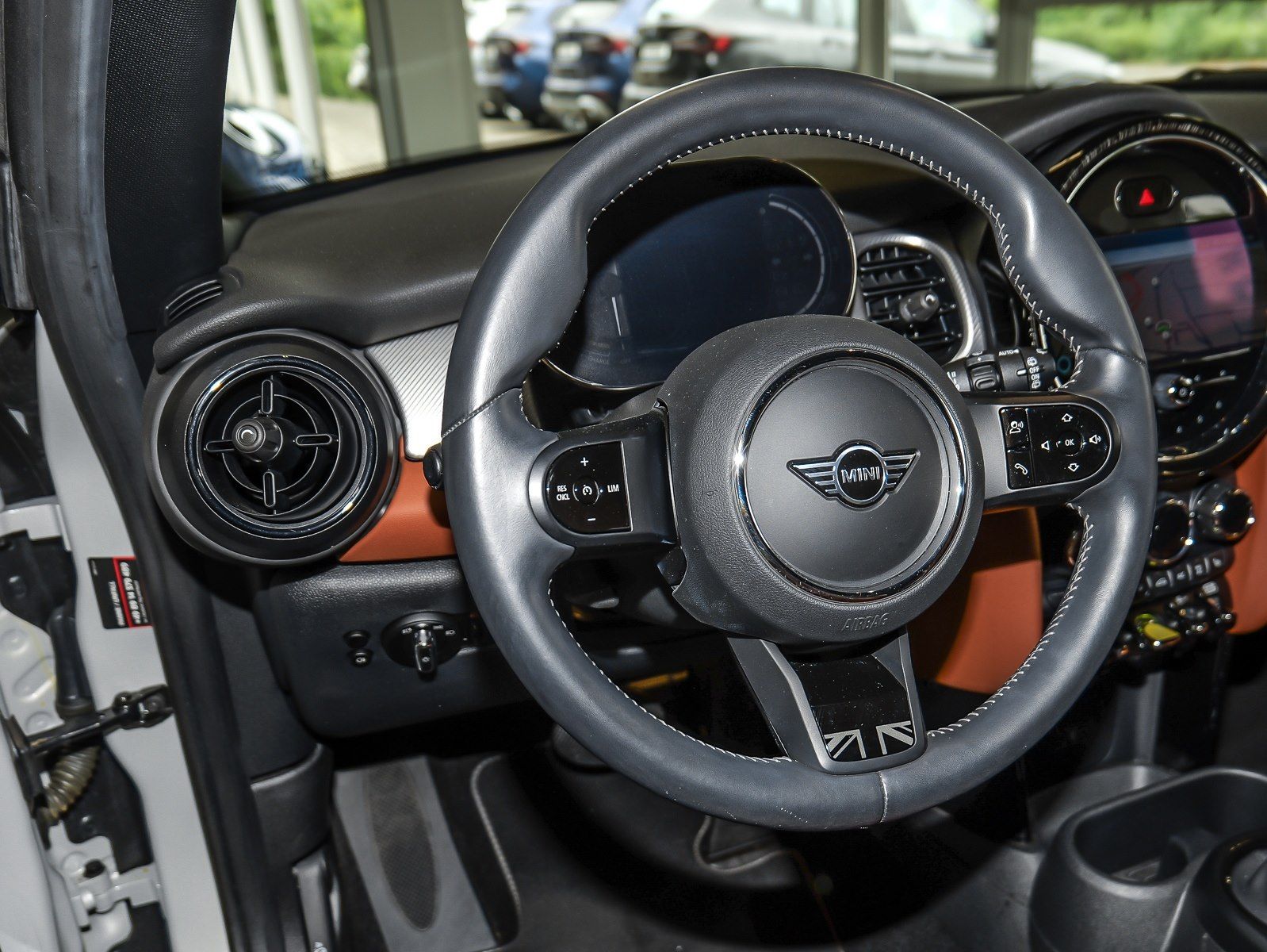 MINI Cooper SE - Bild 21
