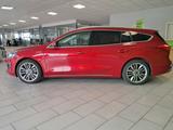 Ford Focus 1.5EB Turnier Aut.Vignale+LED+NAVI+KAMERA - Ford Focus: Rot
