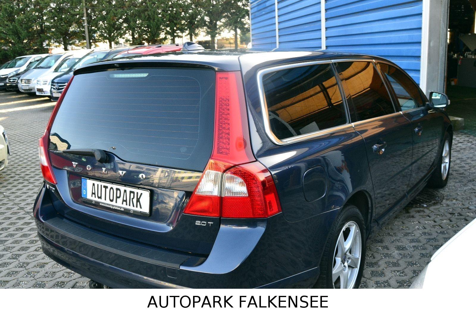 VOLVO V70 - 2.0T - 203 CV - BVA - HAYON ÉLECTRIQUE - TOIT OUVRANT