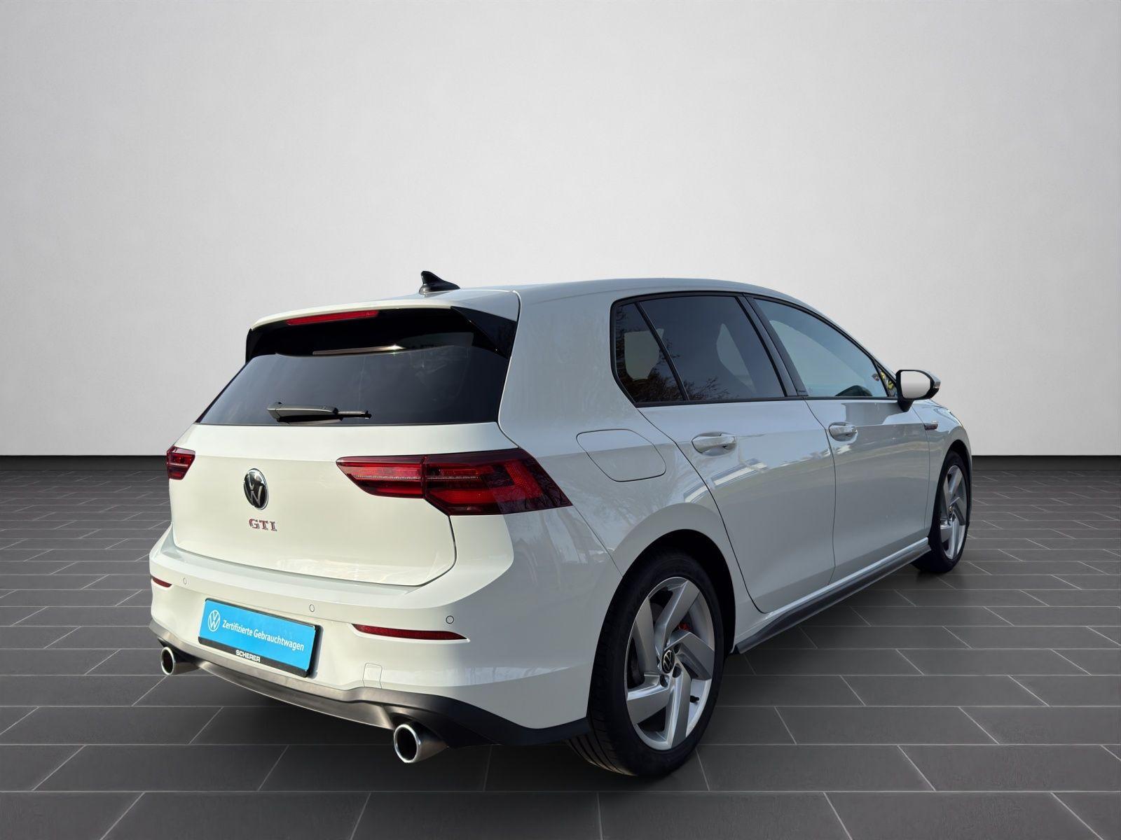 Volkswagen Golf VIII GTI 2.0 TSI  DSG RFK NAVI PANO IQ-LIGH