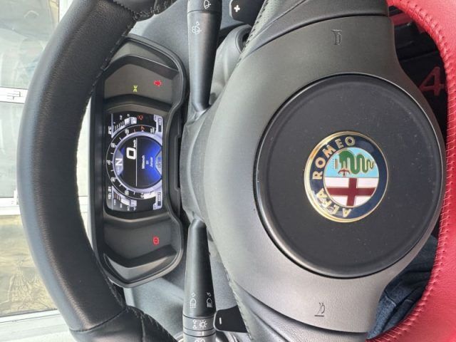 Alfa Romeo ALFA ROMEO 4C 1750 TBi