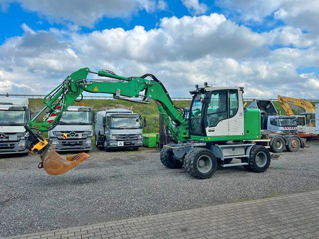 Liebherr A 912 Compact 3X Löffel 3 X Buckets