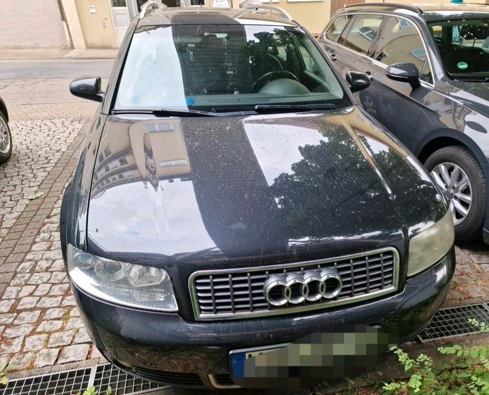 Audi A4 2004 — engine 131 HP (96kW)