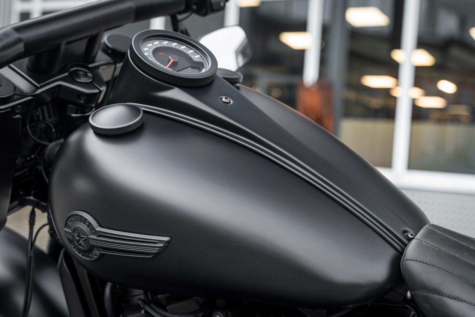 Fahrzeugabbildung Harley-Davidson FLFBS Fat Boy 128cui - Custom 1of1 "Black Titan"