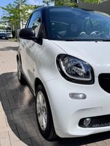 Smart ForTwo fortwo coupe Edition #1 66kW - Smart in Hannover