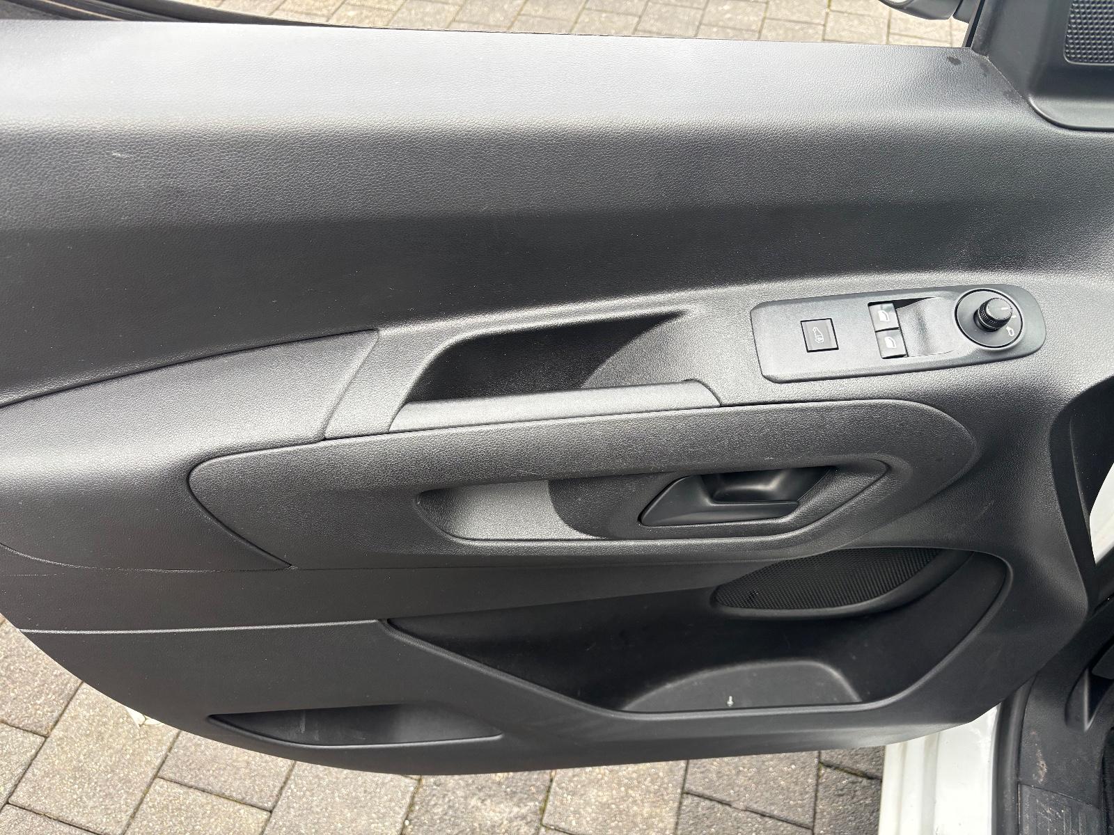 Peugeot Partner Premium L1
