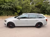 Skoda Octavia 2.0 TDI SCR DSG RS Combi RS - Skoda Octavia: RS TDI Combi