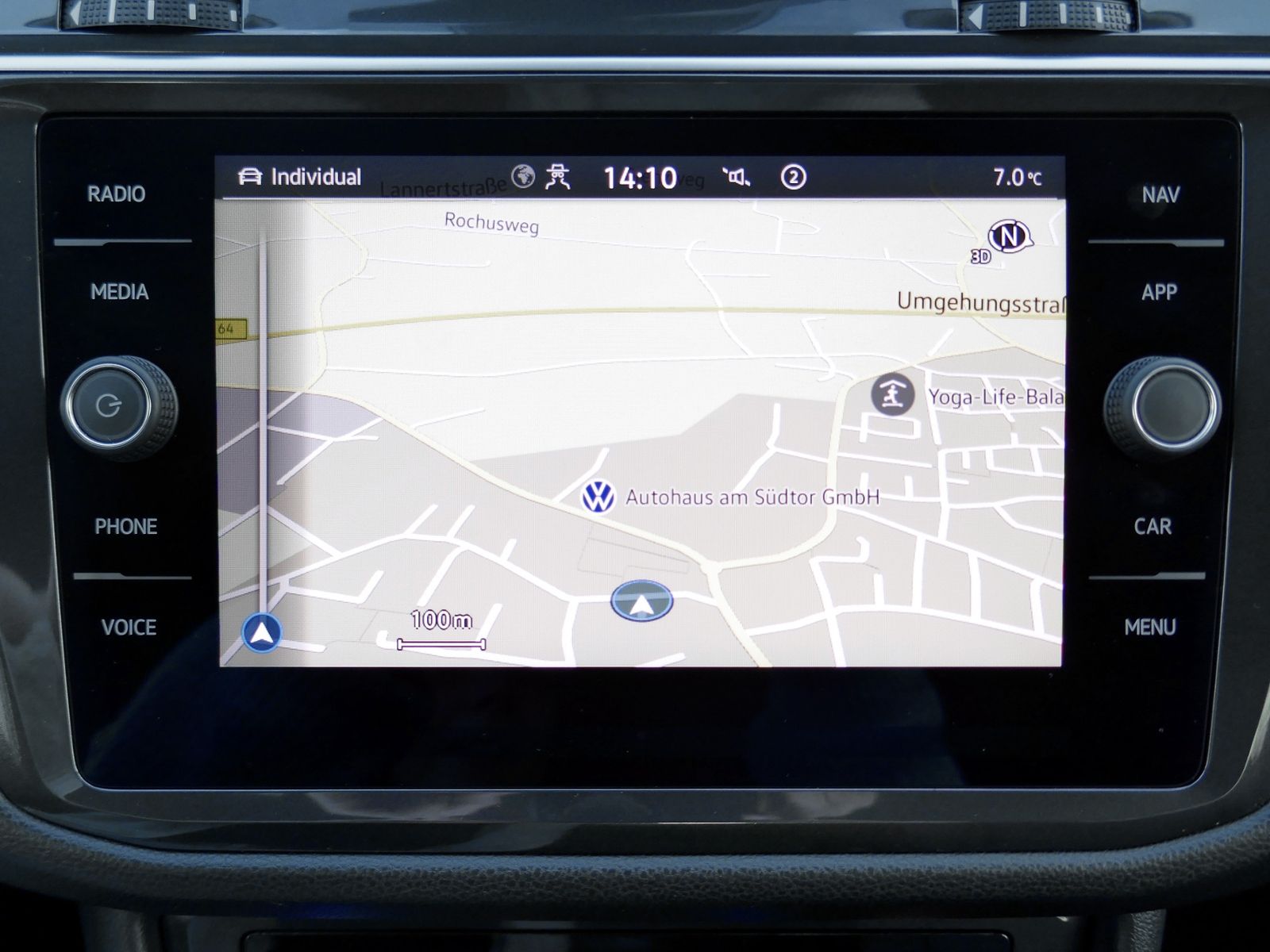 Fahrzeugabbildung Volkswagen Tiguan Allspace MOVE 4M 2.0 TDI DSG LED AHK RFK