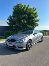 Mercedes-Benz E 250 Coupé AMG Paket/Panorama/Standheizung ...